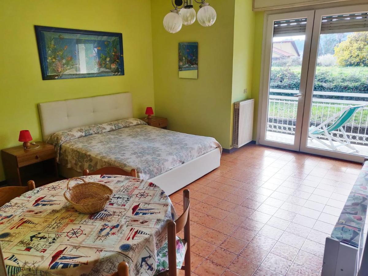 Residenza Il Poggio San Bartolomeo Al Mare Exterior foto
