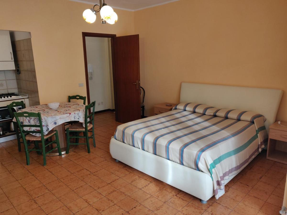Residenza Il Poggio San Bartolomeo Al Mare Exterior foto